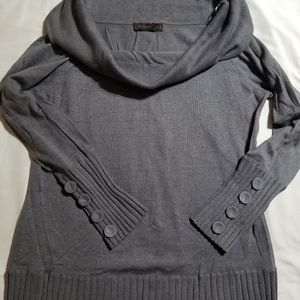 Cold shoulder gray sweater